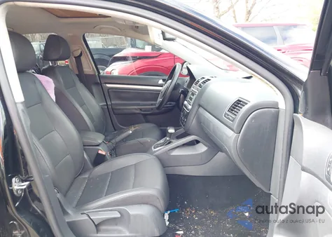 2007 Volkswagen Jetta Wolfsburg Edition from USA, damaged, VIN 3VWEF81K57M196055